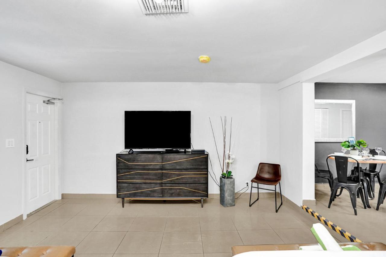 Ra Suites Pompano Beach Esterno foto