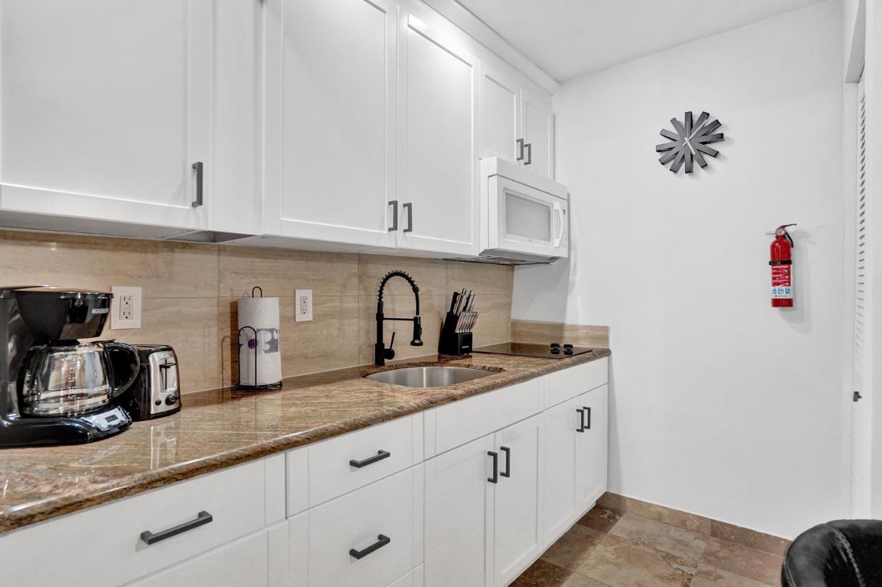 Ra Suites Pompano Beach Esterno foto